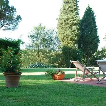Villa Salceta, A Tuscany
