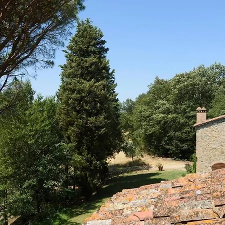 Villa Salceta, A Tuscany