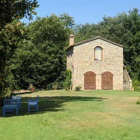 Villa Salceta, A Tuscany